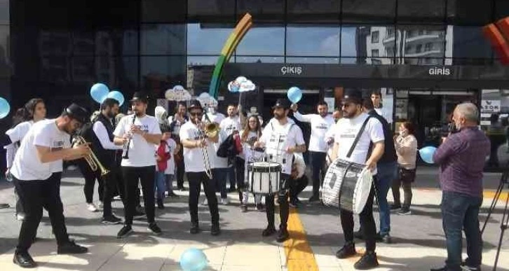 Diyarbakır’da, otizmli çocuklar için farkındalık etkinliği