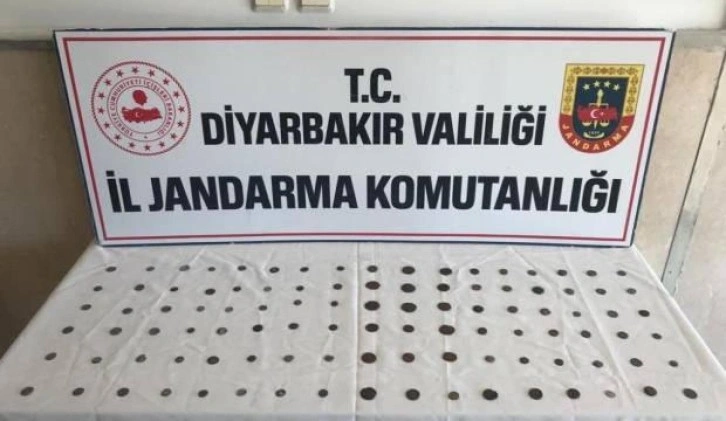 Diyarbakır'da tarihi eser operasyonu: 200 bin TL'ye satacaklardı