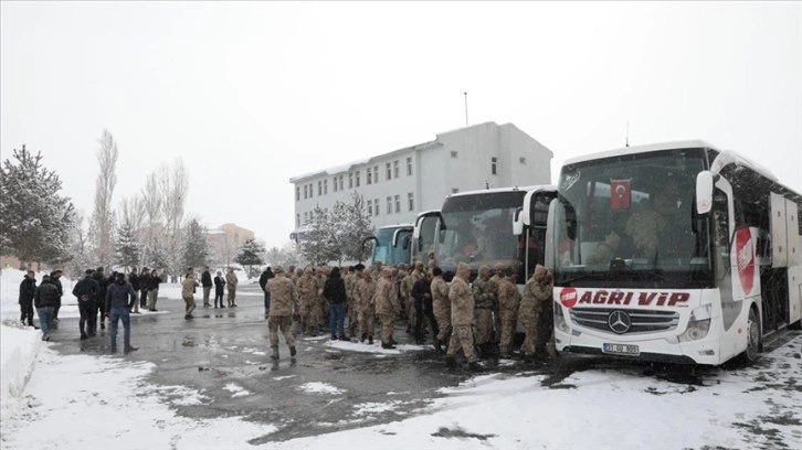 Doğu Anadolu'dan gönüllülerin deprem bölgesine sevki sürüyor