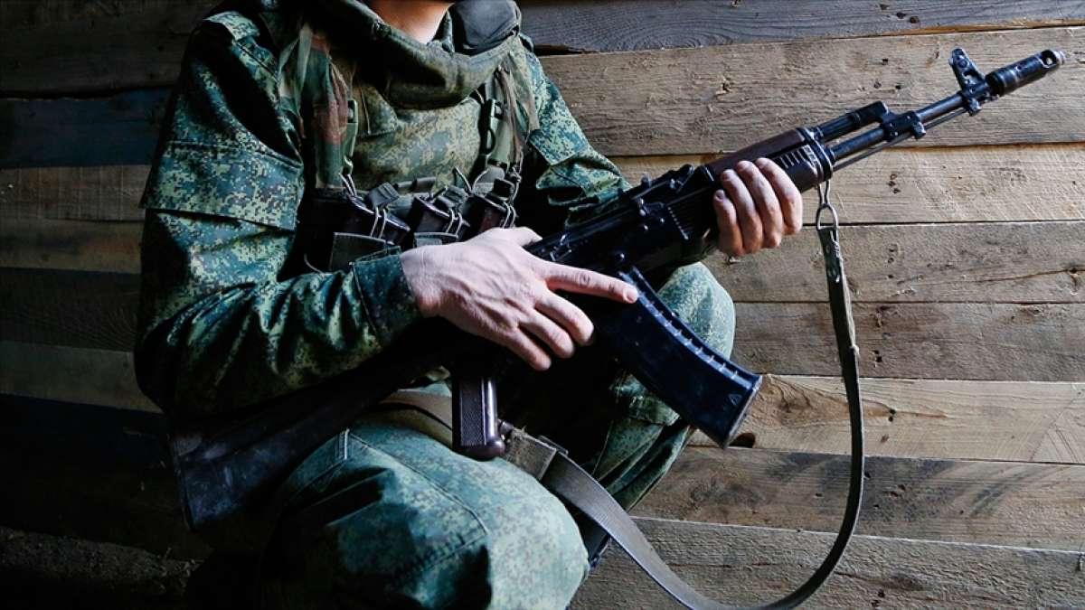 Donbas'ta Rusya yanlısı ayrılıkçıların saldırısında bir Ukrayna askeri öldü