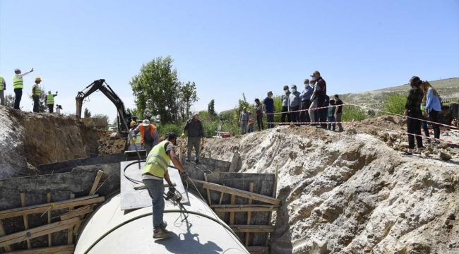  DSİ Genel Müdürü Yıldız, Gaziantep ve Kahramanmaraş'ta devam eden sulama inşaatlarını inceledi