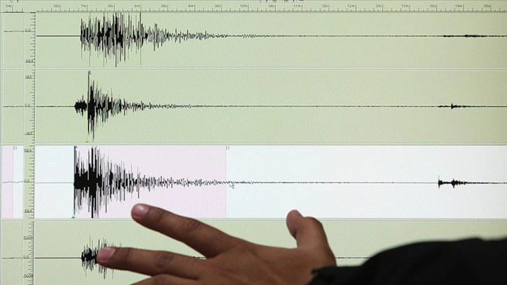 Ege Denizi'nde 5,1 büyüklüğünde deprem