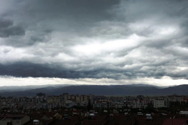 Ege’ye şiddetli yağış uyarısı