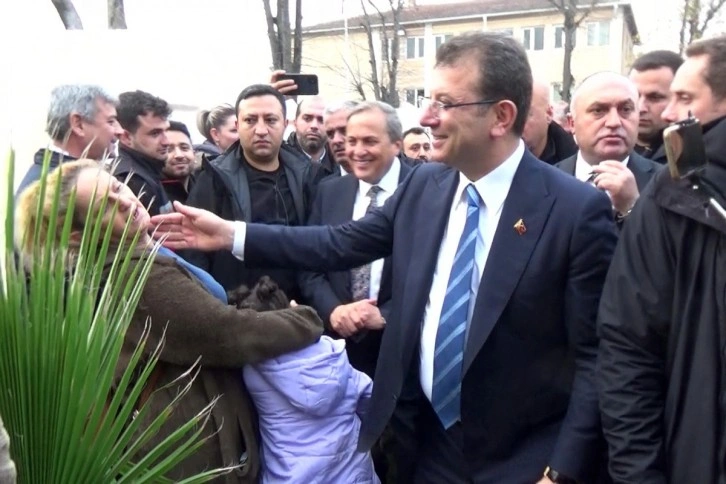 Ekrem İmamoğlu’na depremzededen şok tepki