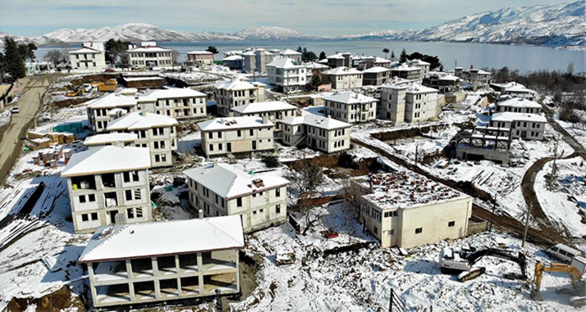 Elazığ depreminin merkez üssü Sivrice yeniden inşa ediliyor