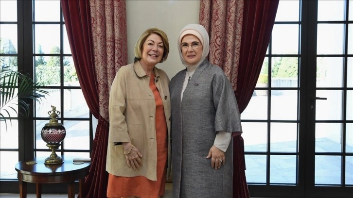 Emine Erdoğan, Meksika'nın Ankara Büyükelçisi'nin Hernandez'in eşiyle bir araya geldi