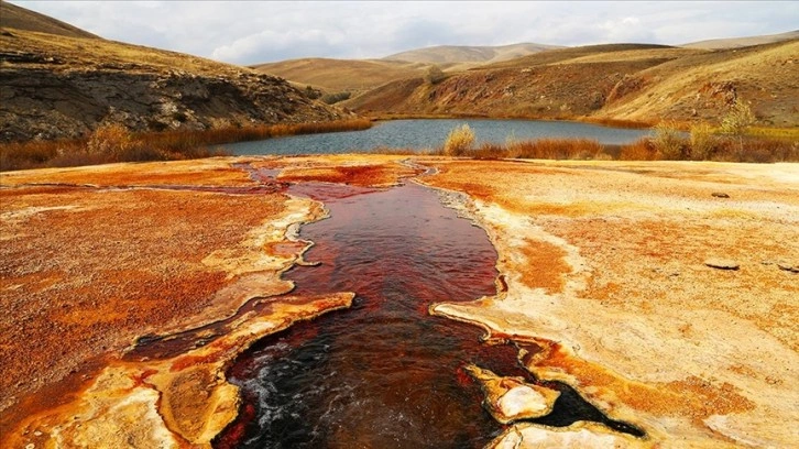 Erzincan'ın travertenli gölü turizme kazandırılacak