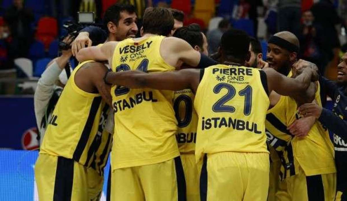 Fenerbahçe Beko'da 6 oyuncu ile yollar ayrıldı!