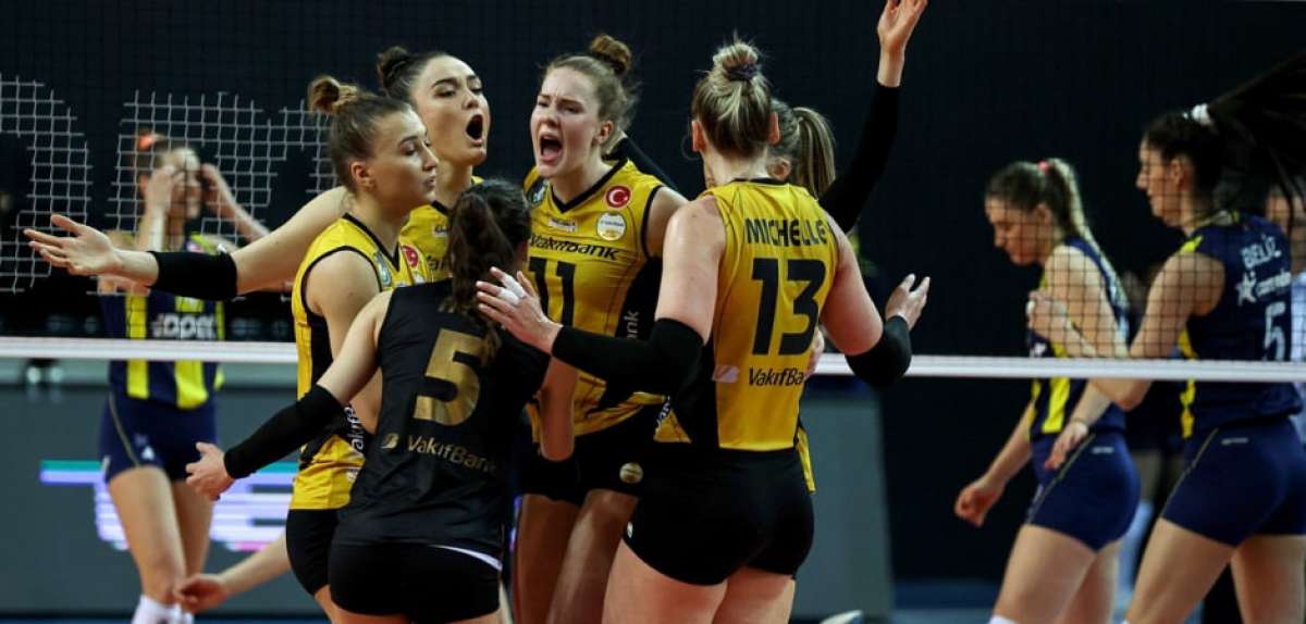 Fenerbahçe maça çıkamadı VakıfBank şampiyon oldu!