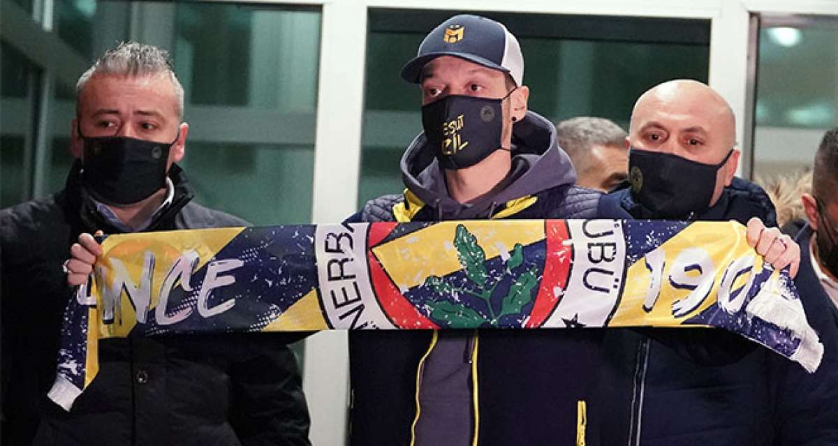 Fenerbahçe, Mesut Özil'i açıkladı