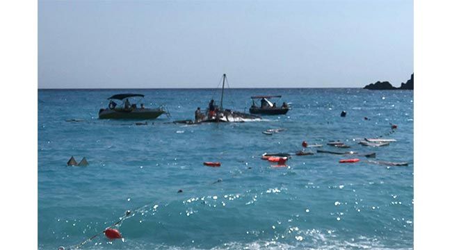 Fethiye'de tur teknesi battı