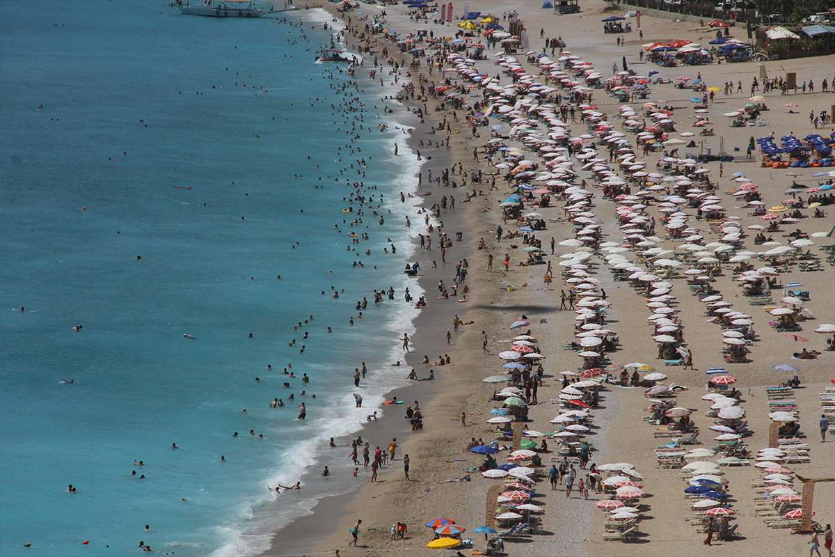 Fethiye'nin nüfusu bayramda 1 milyonu geçti