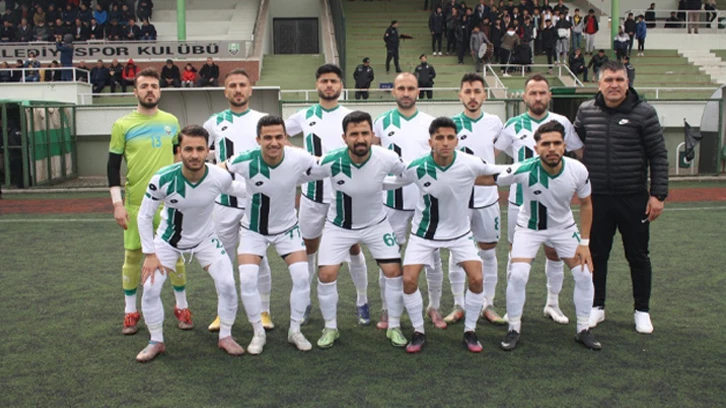  Futbol akademileri oyuncu fabrikası gibi çalışıyor