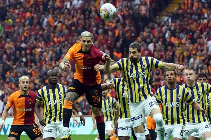 Galatasaray 9 yıl sonra evinde Fenerbahçe’yi mağlup etti