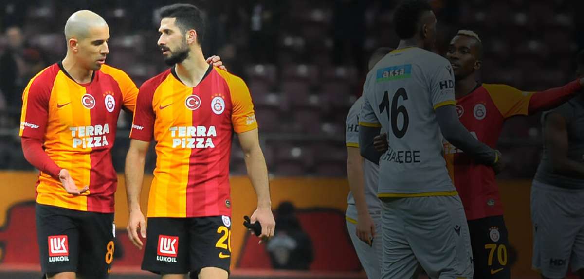 Galatasaray'da taşlar yerinden oynuyor! Emre Akbaba...