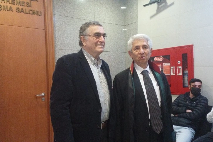 Gazeteci Hasan Cemal’e ‘Cumhurbaşkanına hakaret’ suçundan beraat