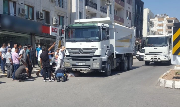 Araçların arasından ölüme gitti