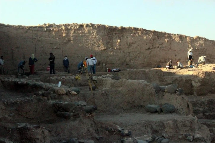 Oylum Höyük'te heyecanlandıran keşif