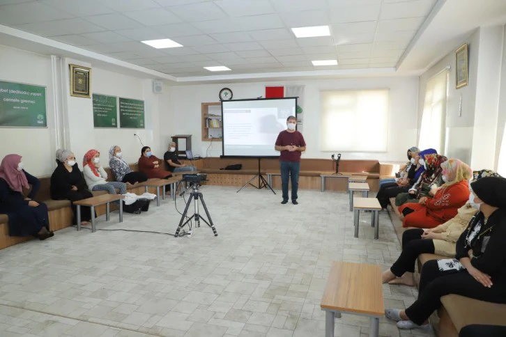 Şehitkamil’den kadınlara madde kullanımı ile mücadele semineri