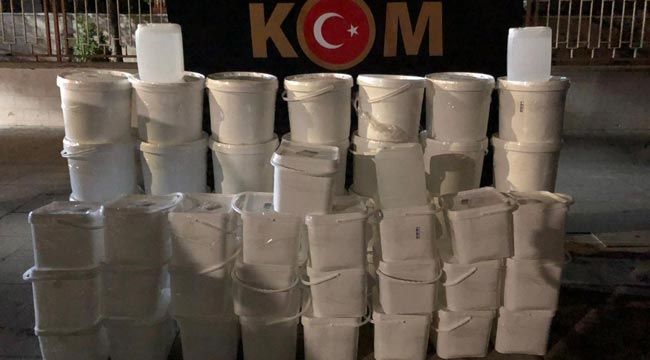 Gaziantep'te bin 65 litre kaçak etil alkol ele geçirildi