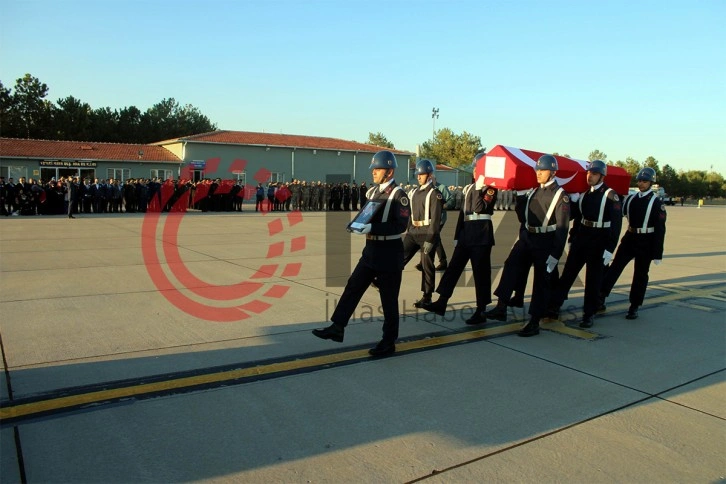 Görevi sırasında kazada şehit olan Özsoy'un cenazesi memleketine geldi