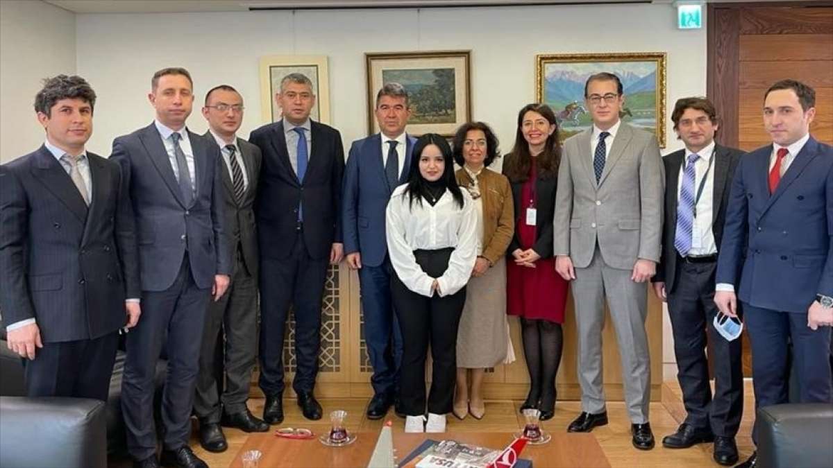 Güney Koreli genç kızı tecavüzden kurtaran Türk, ülke basınının ilgi odağı oldu