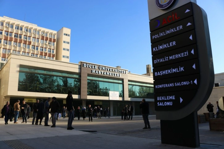 Güneydoğu’nun sağlık üssü Dicle Üniversitesi 2022’de 1 milyona yakın hastaya hizmet verdi