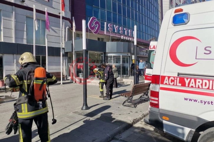 Hastanede yangın çıktı, hastalar tahliye edildi !