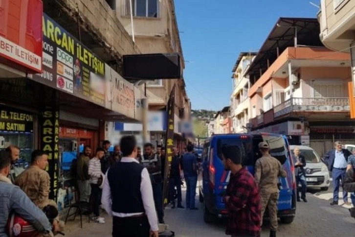 Hatay'da kaçak cep telefonu operasyonu