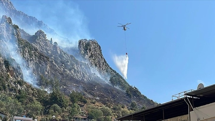 Hatay'da makilik alanda çıkan yangın kontrol altına alındı