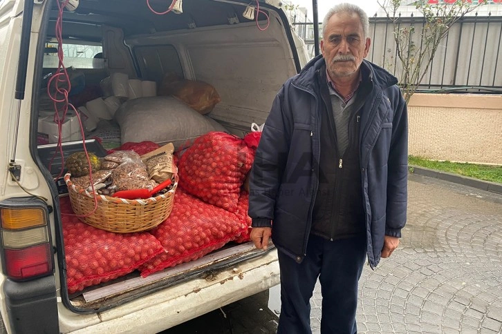 Hırsızlar yaşlı vatandaşın pazarda satmak için krediyle aldığı cevizlerini çaldı