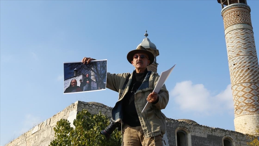 Hocalı katliamını kaydeden fotoğrafçı 27 yıl sonra aynı yerde