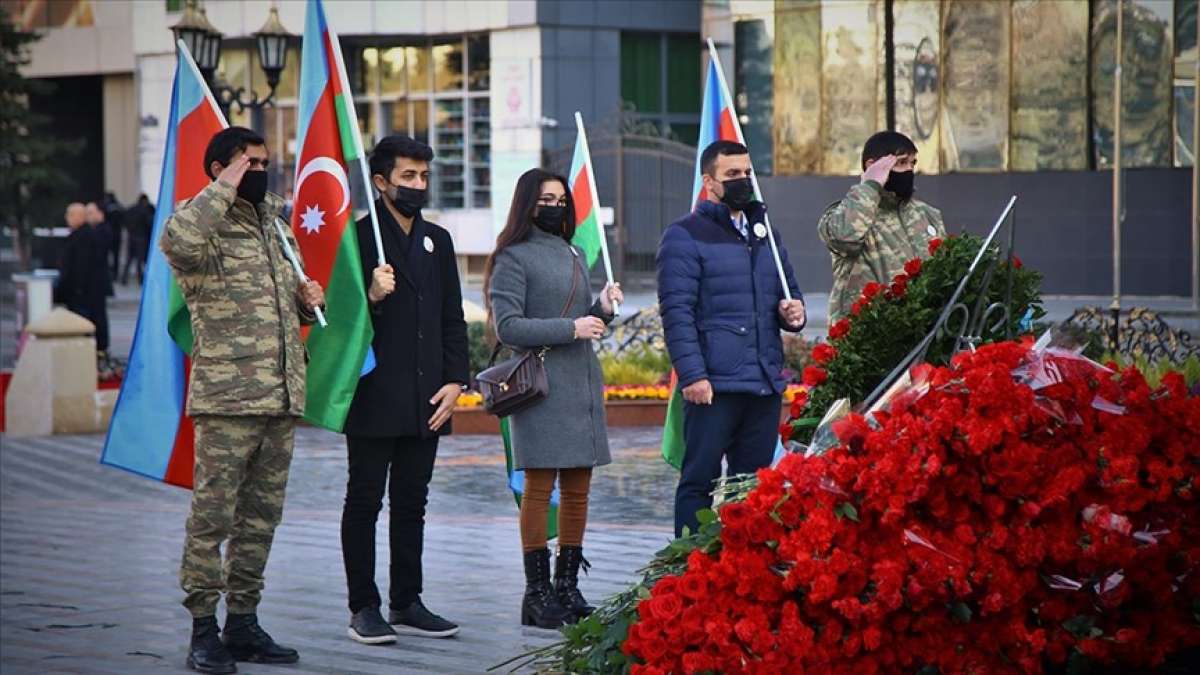 Hocalı Katliamı'nın kurbanları Bakü'de anılıyor