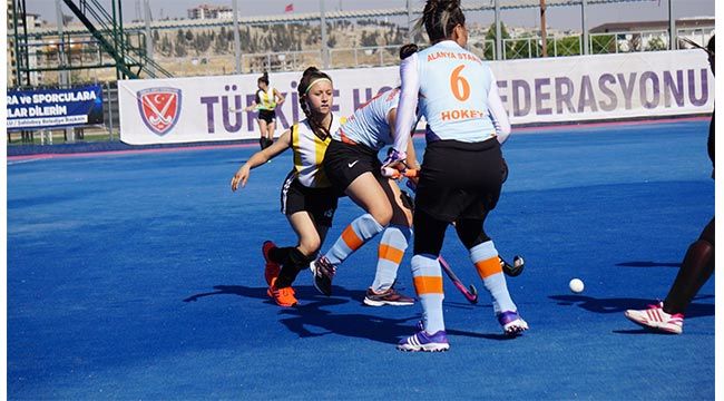 Hokeyde Kadınlar Süper Ligi start aldı 