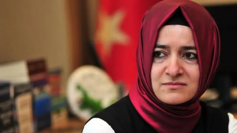 İBB'yi eleştirmek isteyen Fatma Betül Sayan Kaya, hatasının farkına varınca paylaşımın sildi