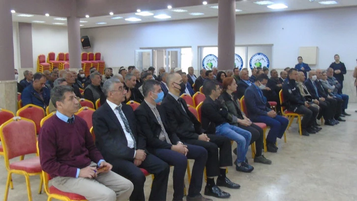 İslahiye'de muhtarlarla istişare toplantısı yapıldı