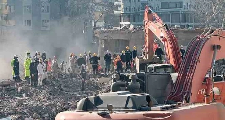 İslahiye’de arama-kurtarma çalışmaları 9’uncu gününde