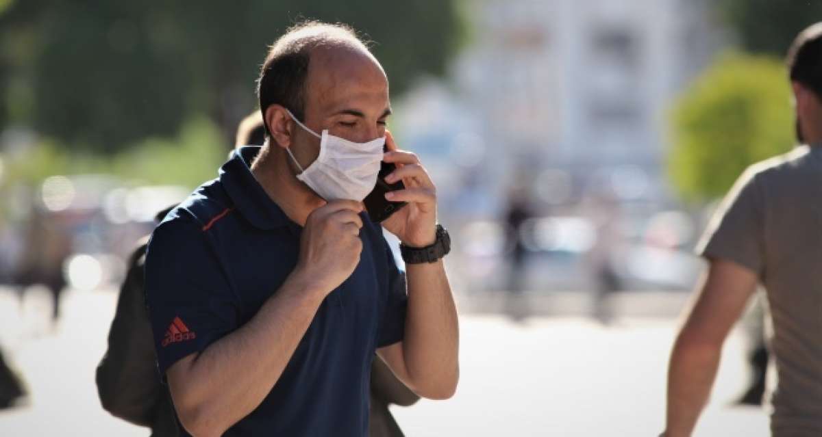 İsrail'de kapalı alanlarda da maske takma zorunluluğu uygulanmaya başlandı