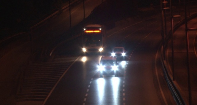 İstanbul'da kısıtlama sonrası hareketlilik başladı