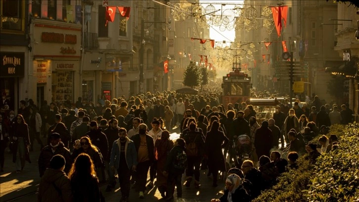 İstanbul'da Kovid-19 vaka sayıları en düşük seviyeye ulaştı