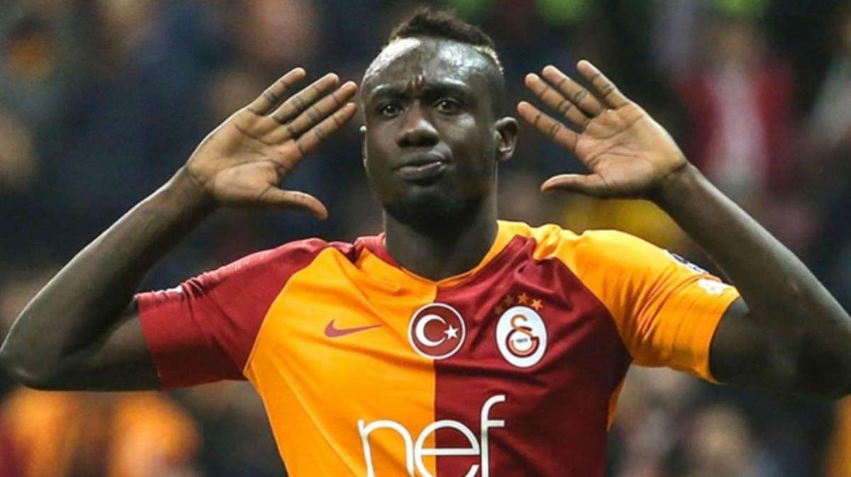 İtalyan ekibi Cagliari, Galatasaray'ın satmaya çalıştığı Diagne'ye talip oldu