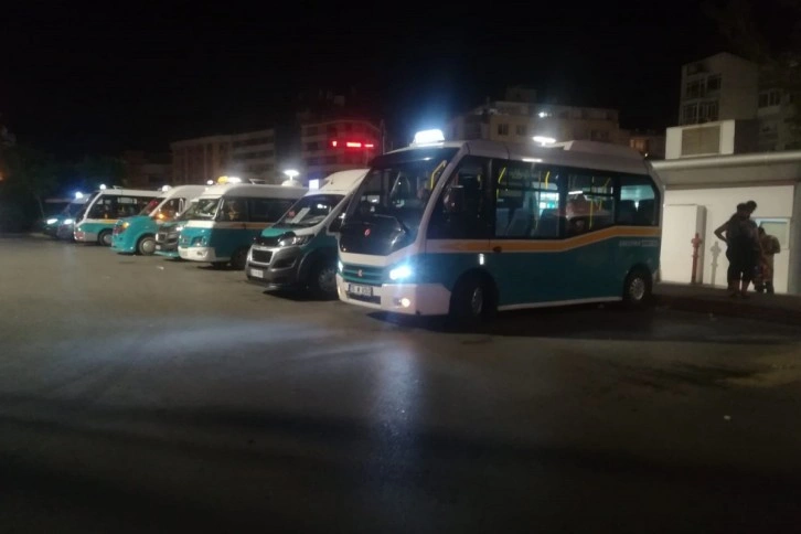 İzmir’de minibüs ücretlerine yüzde 25 zam: İndi-bindi 5 TL oldu