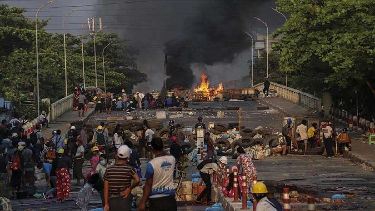 Japonya'dan Myanmar'daki ordu ve darbe karşıtı gruplar için diyalog çağrısı