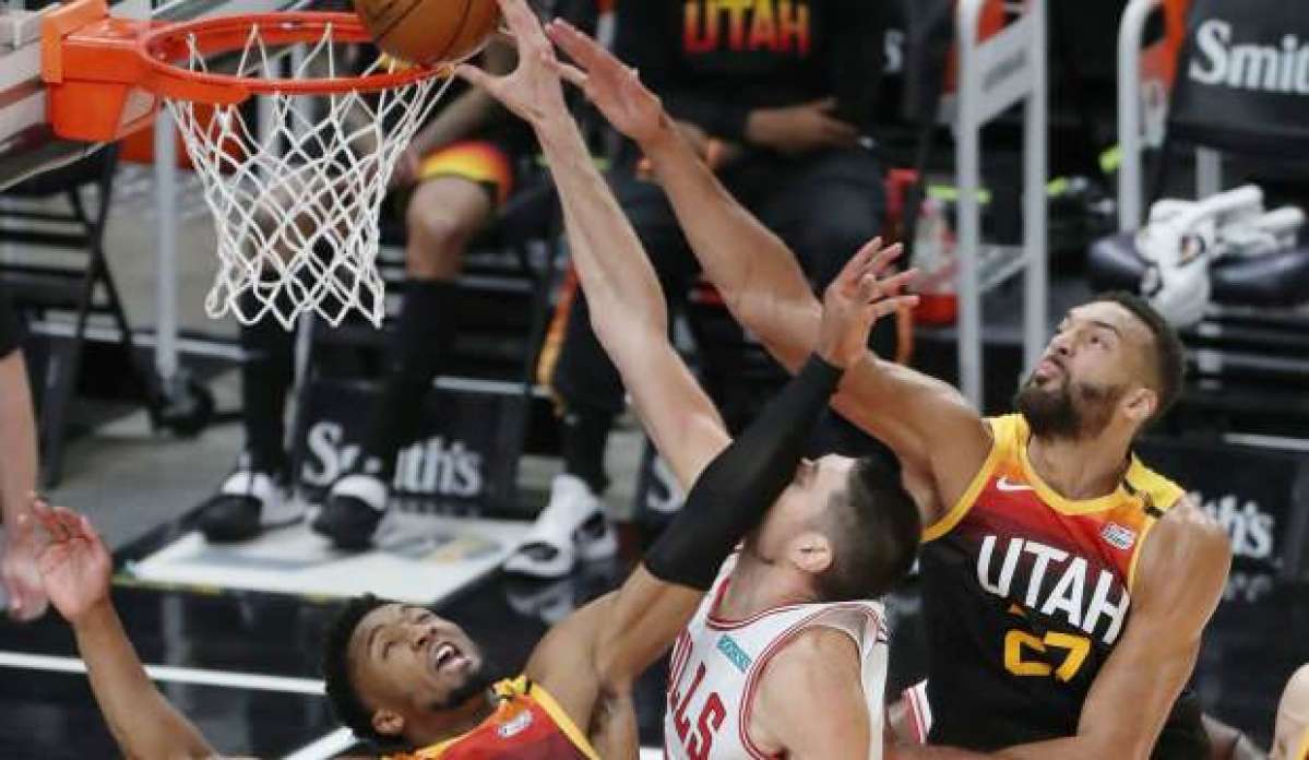 Jazz, evinde peş peşe 21. maçını kazandı