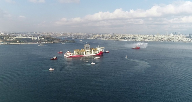 Kanuni sondaj gemisi Karadeniz’e uğurlandı