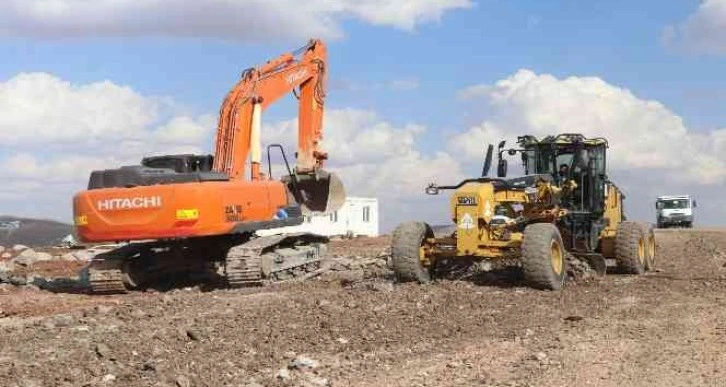 Karaköprü’de yeni yol çalışması