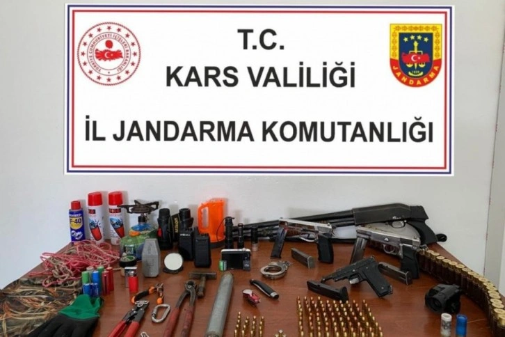 Kars’ta JASAT timleri hayvan hırsızlarını çökertti