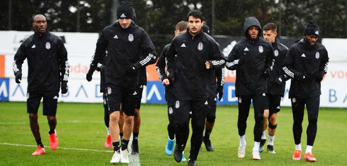 Kasımpaşa maçı öncesi Beşiktaş'ta 4 eksik!