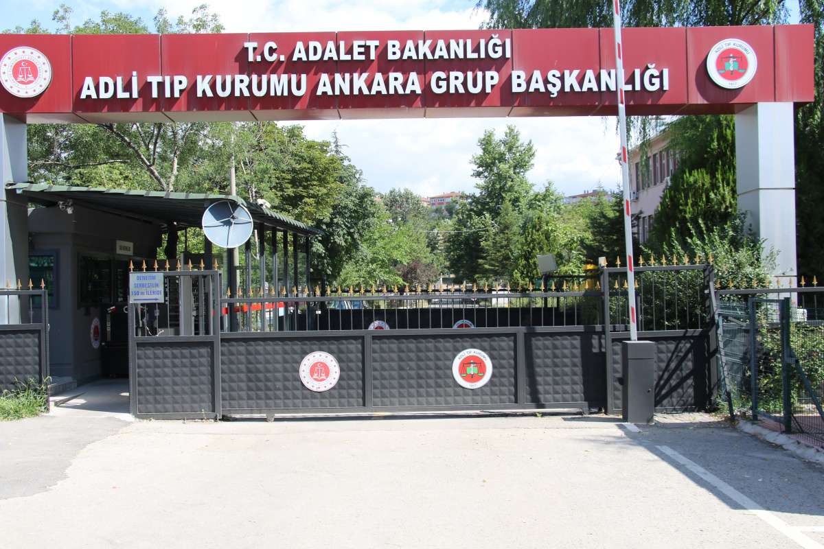 Kaybolduktan 2 gün sonra cansız bedeni bulunan tıp öğrencisi Onur Alp Eker'e otopsi