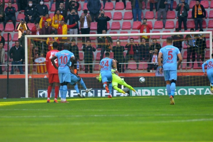 Kayserispor 2 penaltı golü buldu